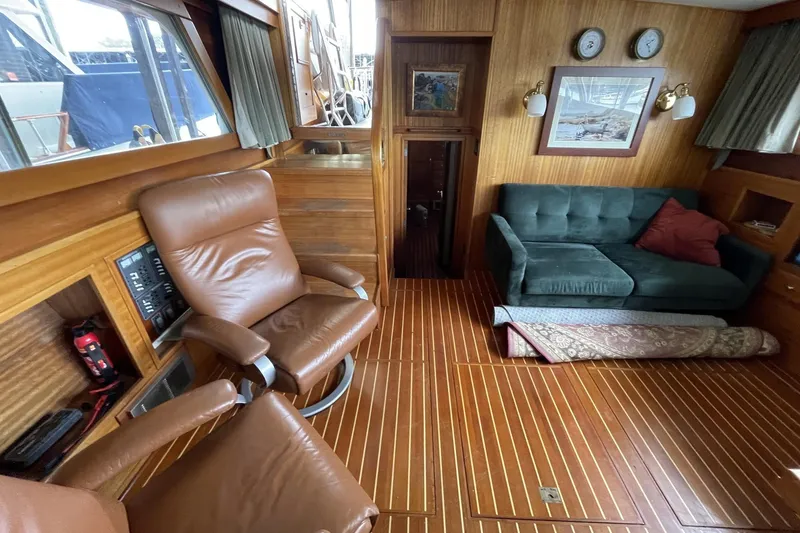 Slide: The Image of Egg Harbor 43 - Looking Aft - 2