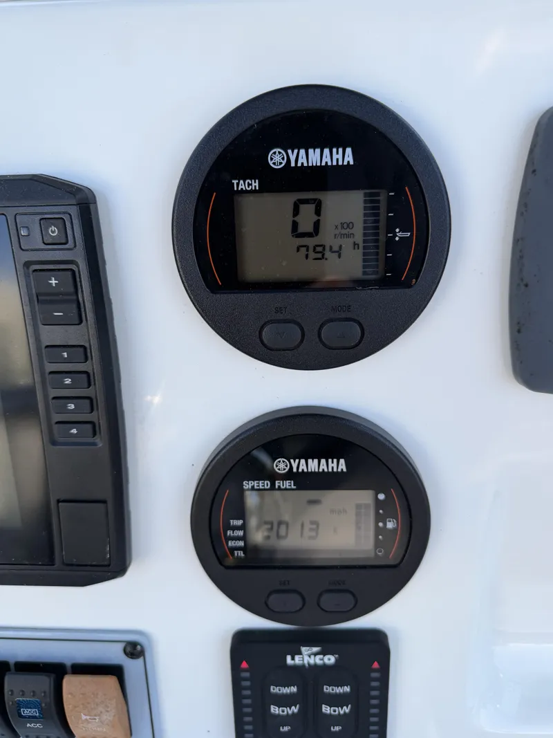 Slide: The Image of Yamaha tachometer and fuel gauge on Key West 189 FS boat, year 2019. - 5