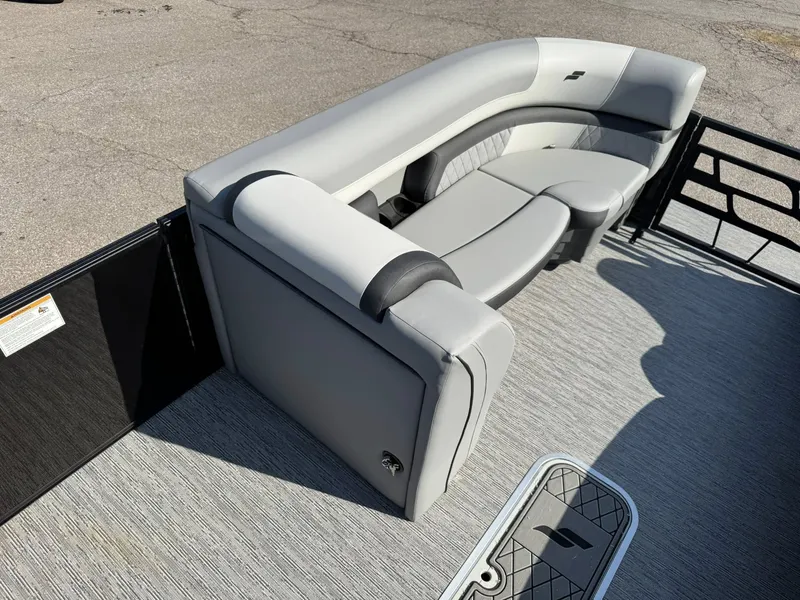 Slide: The Image of Interior of a 2026 Starcraft EXS 5 R DH boat. - 16