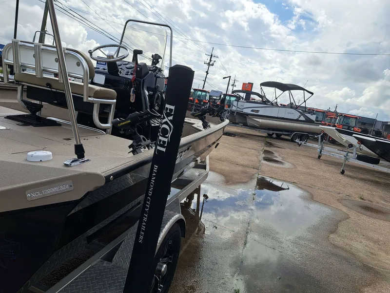 Slide: The Image of Excel 203 Bay Pro 2024 - 16