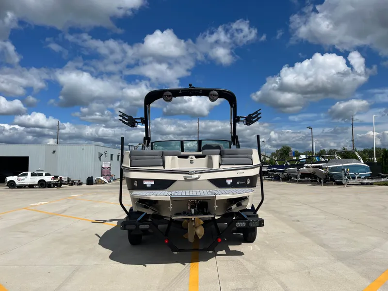 Slide: The Image of MasterCraft XT20 2025 - 4