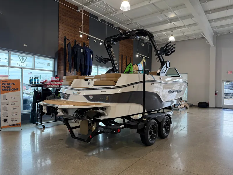 Slide: The Image of MasterCraft XT20 2025 - 3