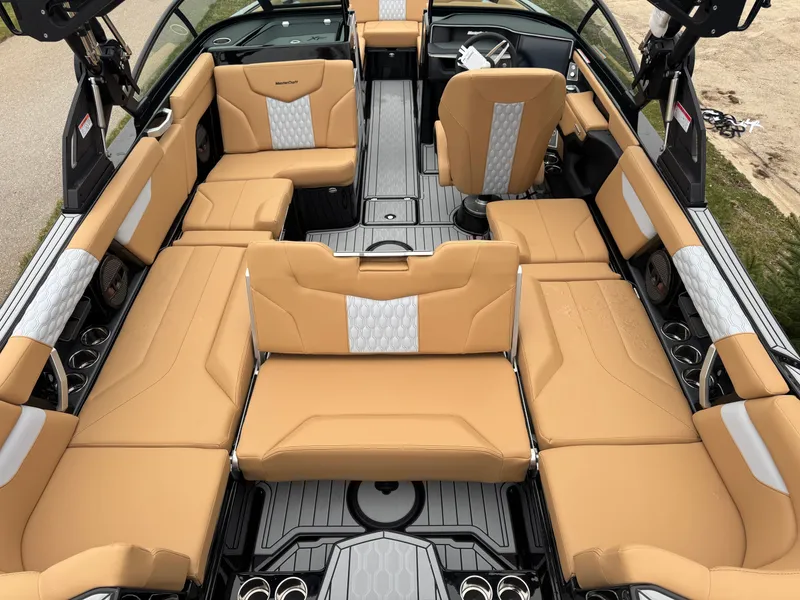 Slide: The Image of MasterCraft XT24 2025 - 7