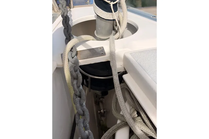 Slide: The Image of Close-up of ropes and chains on a 1998 Hunter Legend 40.5 sailboat deck. - 14