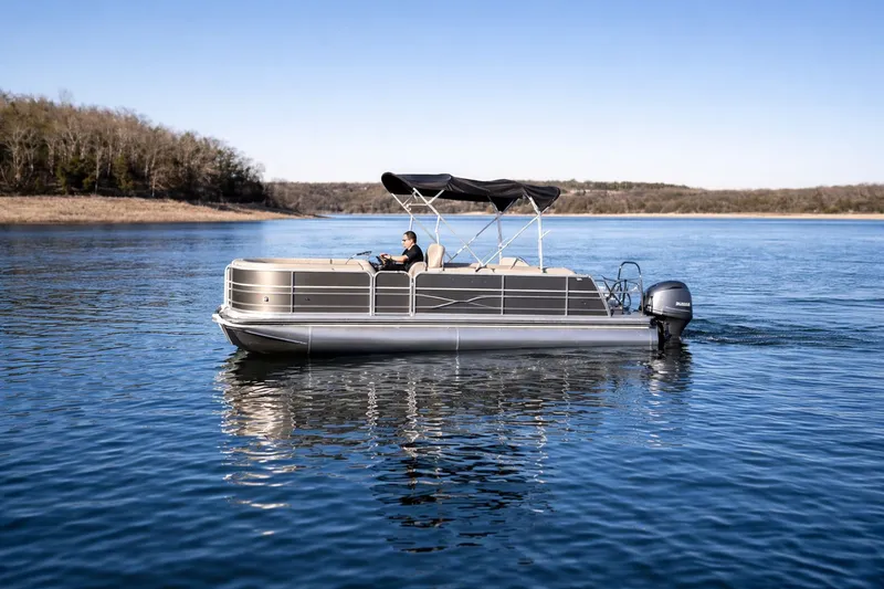 The Image of South Bay 224 FCR 2019 - 0