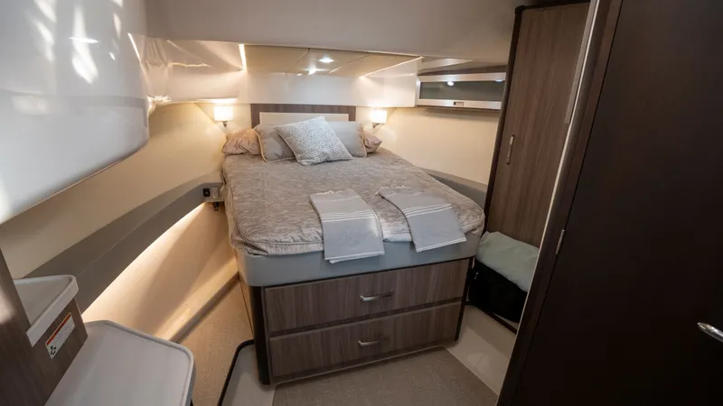 Slide: The Image of Regal 36 XO 2022 - 107