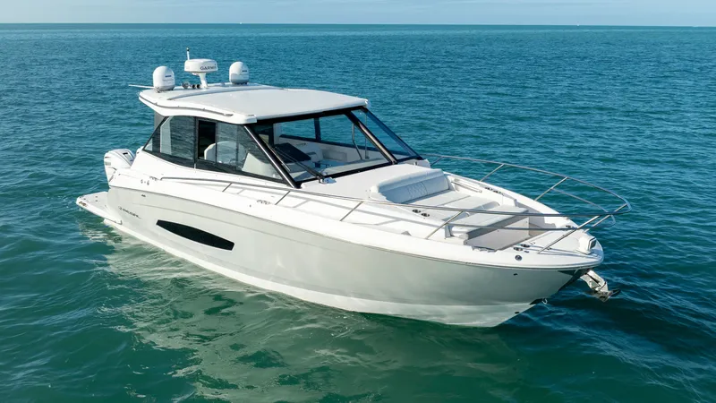 Slide: The Image of Regal 36 XO 2022 - 22