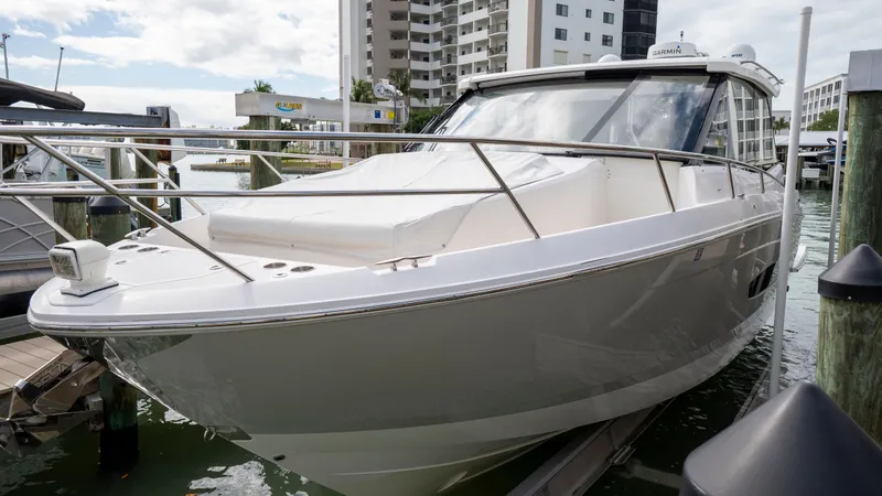 Slide: The Image of Regal 36 XO 2022 - 49