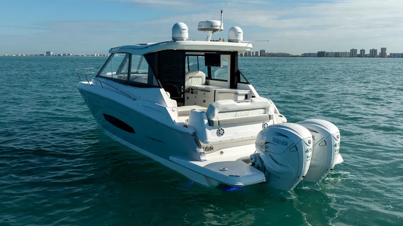 Slide: The Image of Regal 36 XO 2022 - 68