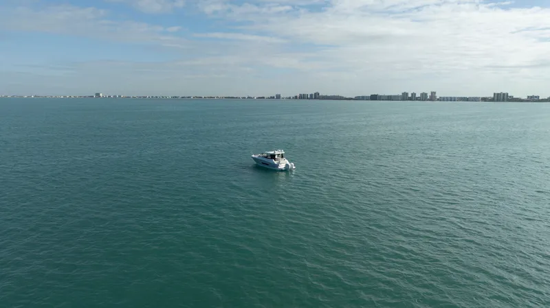 Slide: The Image of Regal 36 XO 2022 - 74