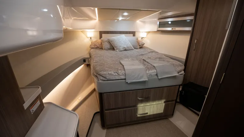 Slide: The Image of Regal 36 XO 2022 - 99