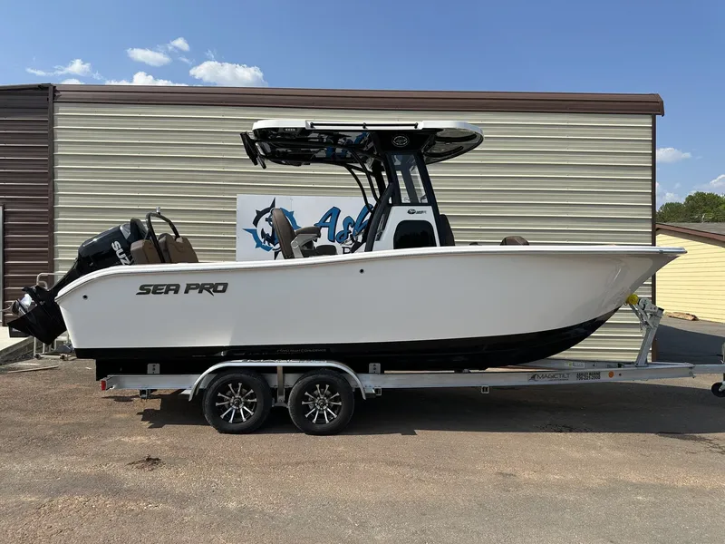The Image of Sea Pro 245FLX R 2026 - 1