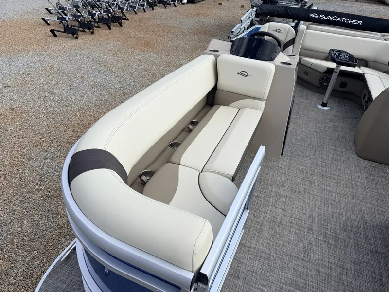 Slide: The Image of SunCatcher Select Series 20C-90HP SHO YAMAHA 2026 - 5