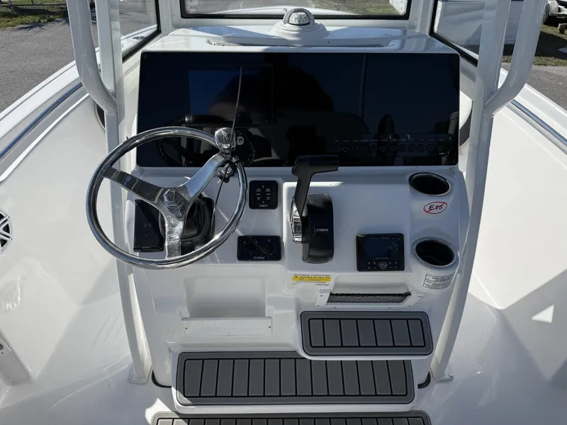 Slide: The Image of Tidewater 210 LXF 2026 - 8
