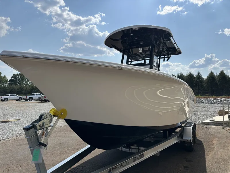 Slide: The Image of Sea Pro 245FLX R 2026 - 4