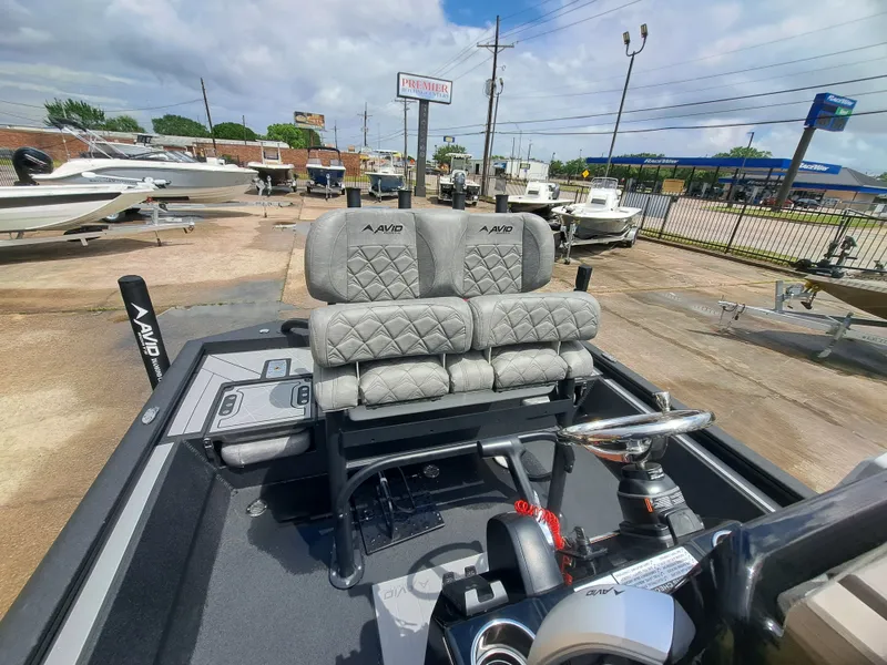 Slide: The Image of Avid 21MAG ST 2026 - 17