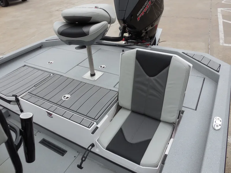 Slide: The Image of Vexus ACX 2210 2026 - 17