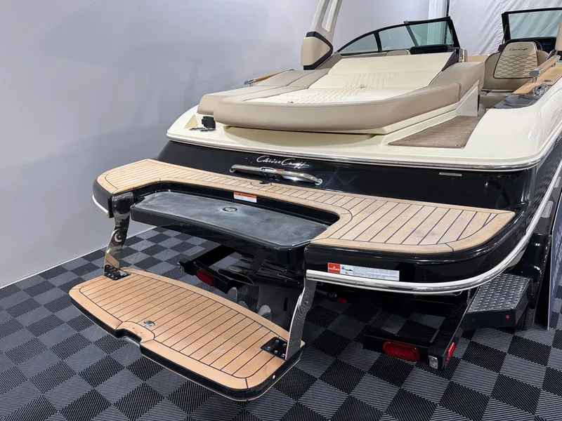 Slide: The Image of Chris-Craft Sportster 25 2026 - 6