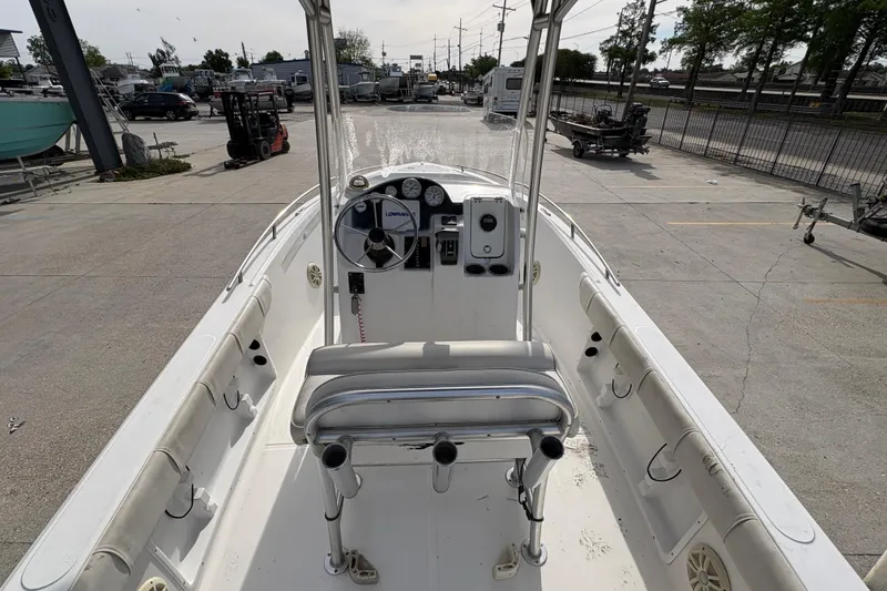 Slide: The Image of 2014 Glasstream 192 CC boat interior with steering console and seating. - 12