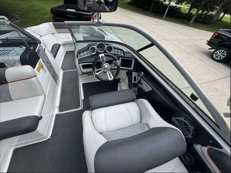 Slide: The Image of MasterCraft X-45 2012 - 3