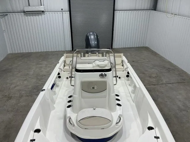 Slide: The Image of NauticStar 214 XTS 2015 - 19