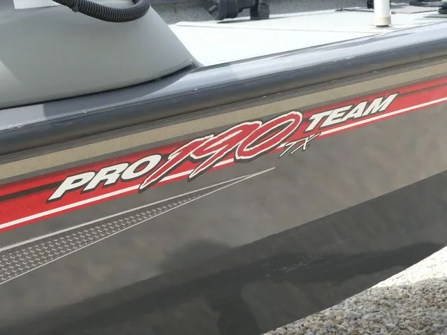 Slide: The Image of Tracker Pro Team 190 TX 2017 - 16