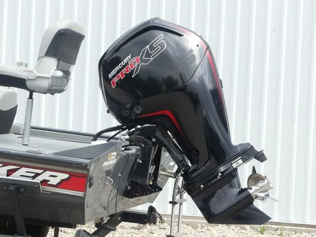 Slide: The Image of Tracker Pro Team 190 TX 2017 - 7