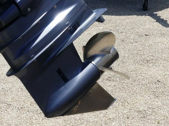 Slide: The Image of Skeeter SX210 2019 - 9