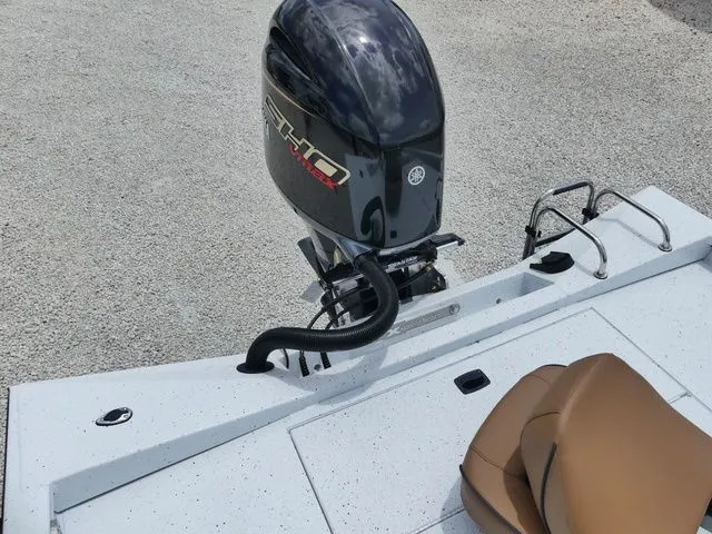 Slide: The Image of Xpress H22B 2025 - 6