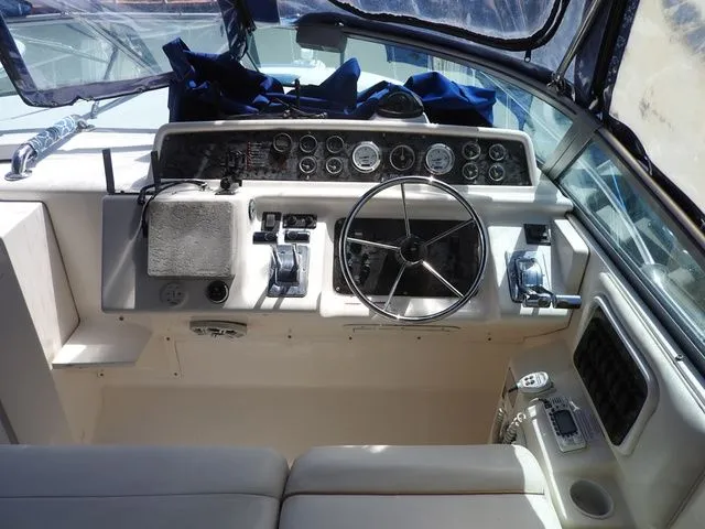 Slide: The Image of Wellcraft 3600 Martinique 1999 - 11