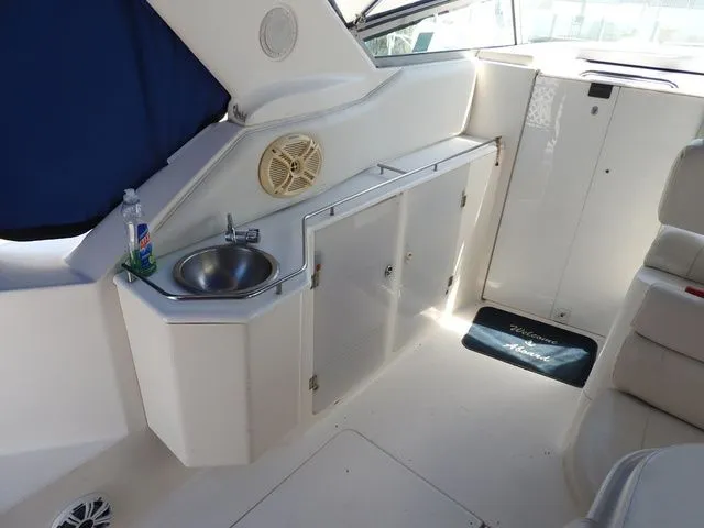 Slide: The Image of Wellcraft 3600 Martinique 1999 - 12