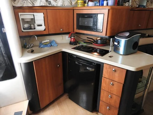 Slide: The Image of Wellcraft 3600 Martinique 1999 - 7