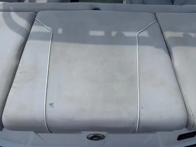 Slide: The Image of MasterCraft NXT22 2019 - 14