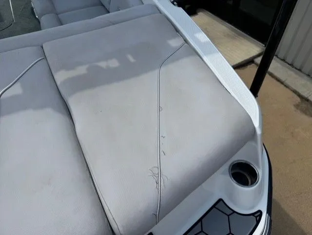 Slide: The Image of MasterCraft NXT22 2019 - 15