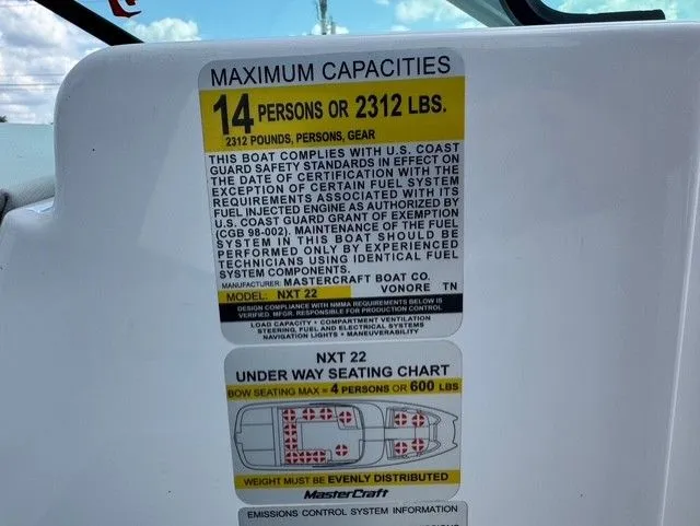 Slide: The Image of MasterCraft NXT22 2019 - 24