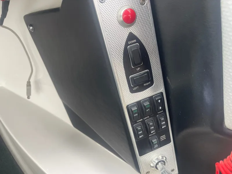 Slide: The Image of MasterCraft X30 2015 - 21