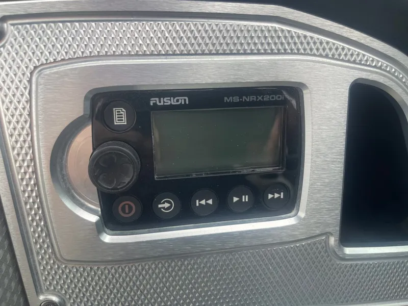 Slide: The Image of MasterCraft X30 2015 - 23