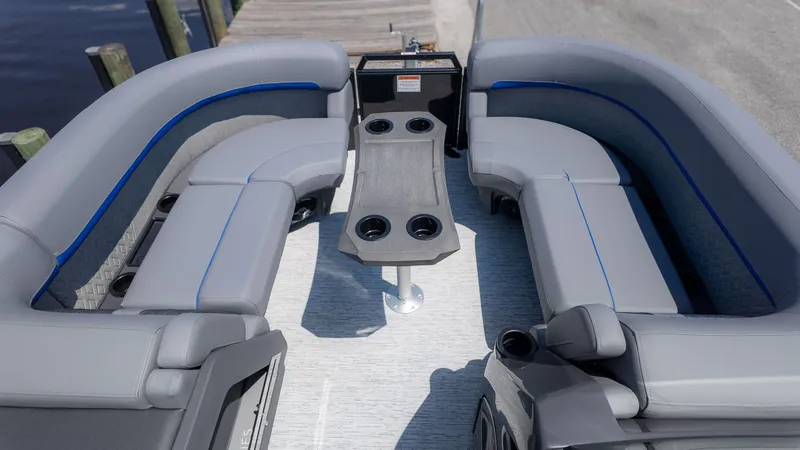 Slide: The Image of Bennington 22 M Swingback 2026 - 18