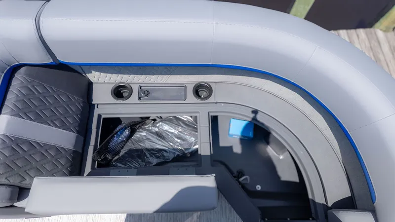Slide: The Image of Bennington 22 M Swingback 2026 - 19