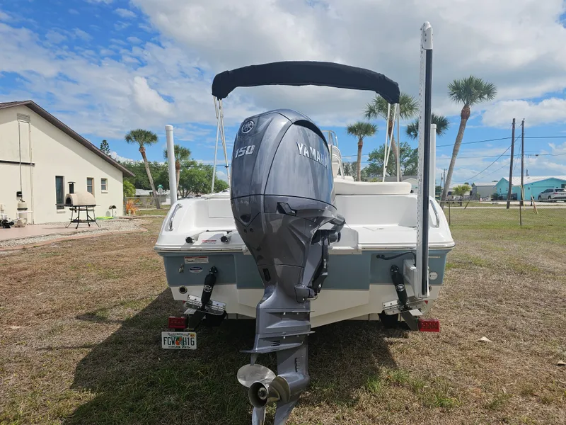 Slide: The Image of Sea Hunt Ultra 219 2026 - 14