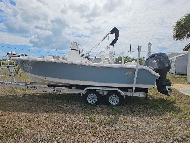 Slide: The Image of Sea Hunt Ultra 219 2026 - 3