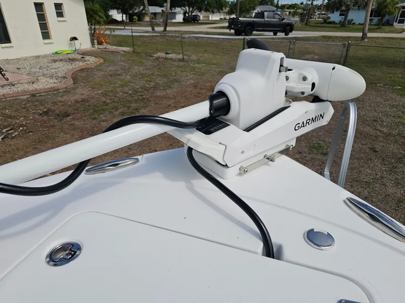 Slide: The Image of Sea Hunt Ultra 219 2026 - 38