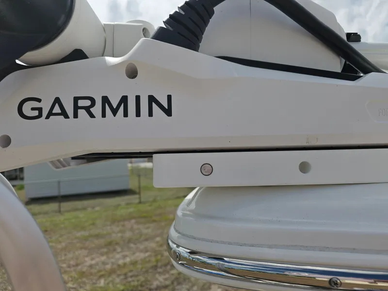 Slide: The Image of Sea Hunt Ultra 219 2026 - 42