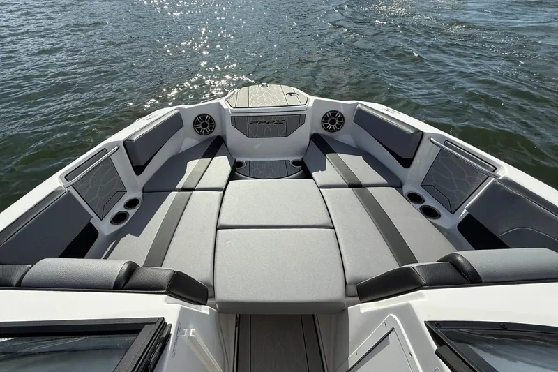 Slide: The Image of Yamaha 222XD 2026 - 26