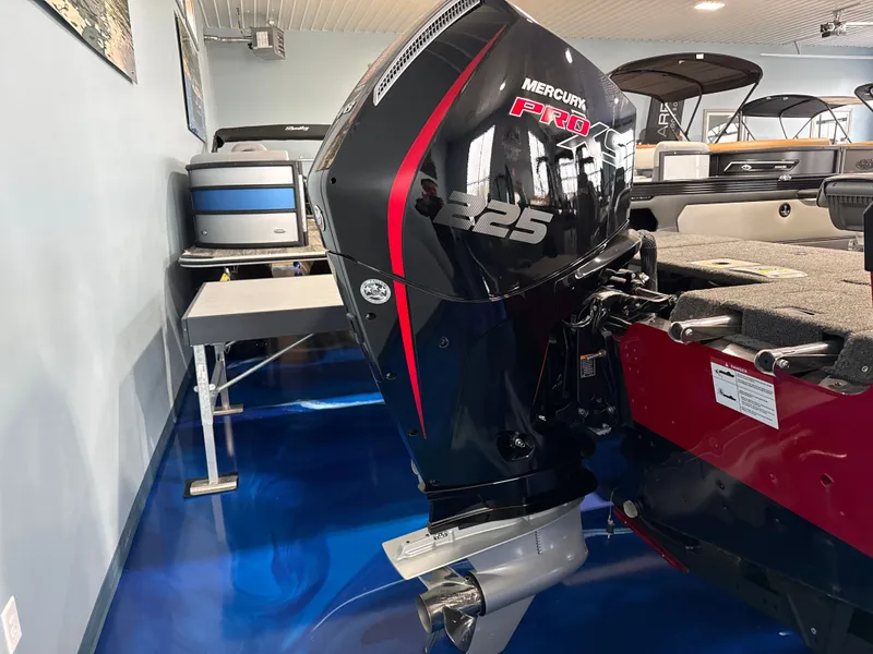 Slide: The Image of Lund Tyee 1975 Sport 2026 - 6