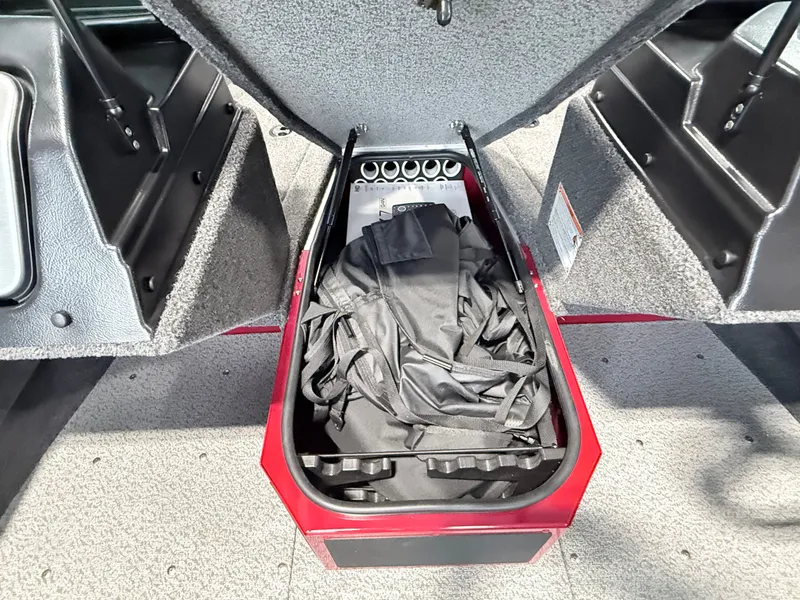 Slide: The Image of Lund 1775 Adventure Sport 2026 - 14