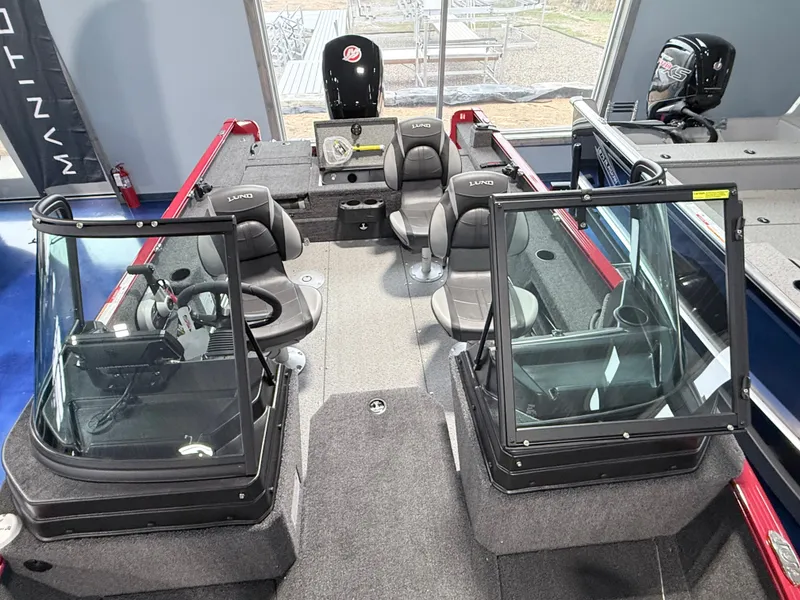 Slide: The Image of Lund 1775 Adventure Sport 2026 - 17