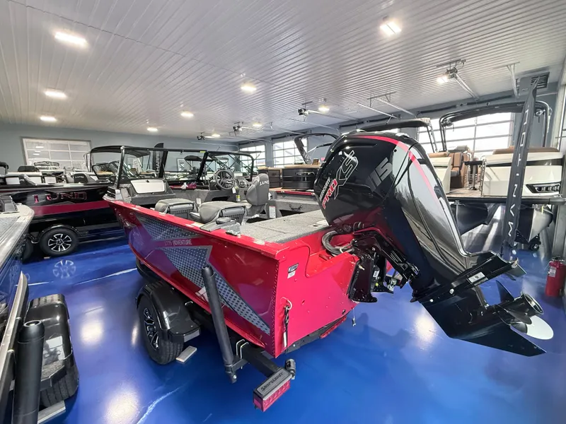 Slide: The Image of Lund 1775 Adventure Sport 2026 - 4