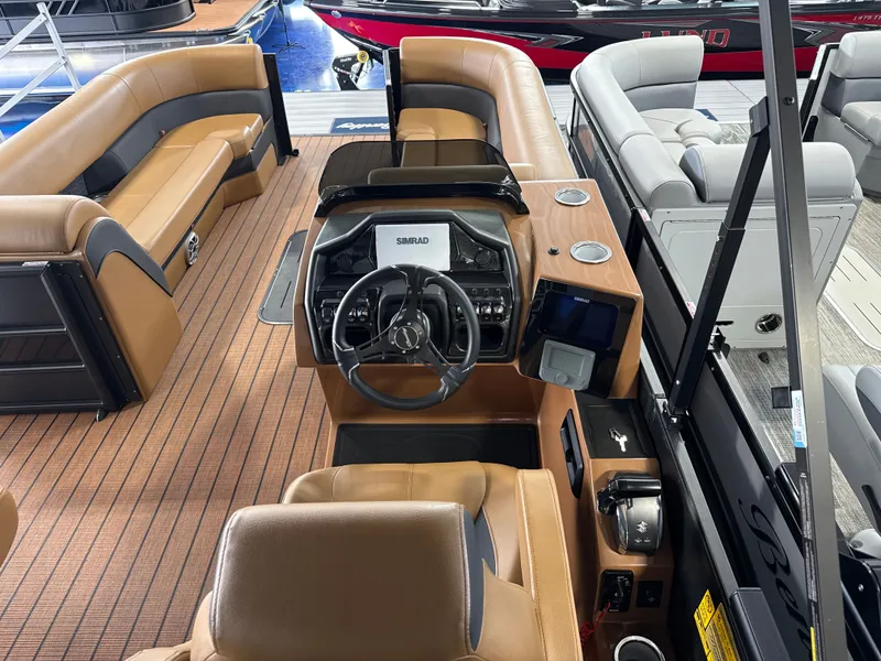 Slide: The Image of Bentley Pontoons Elite 253 Swingback Dual Captain 2026 - 11