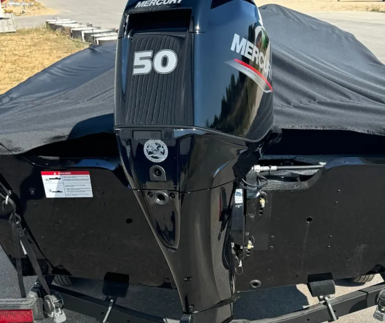 Slide: The Image of Lund Angler 1650 SS 2025 - 11